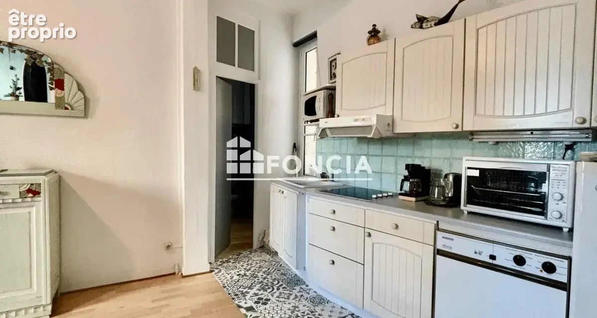 Les sables d'olonne - centre plage - vue latérale mer - appartement t3 avec 2 balcons - photo 5