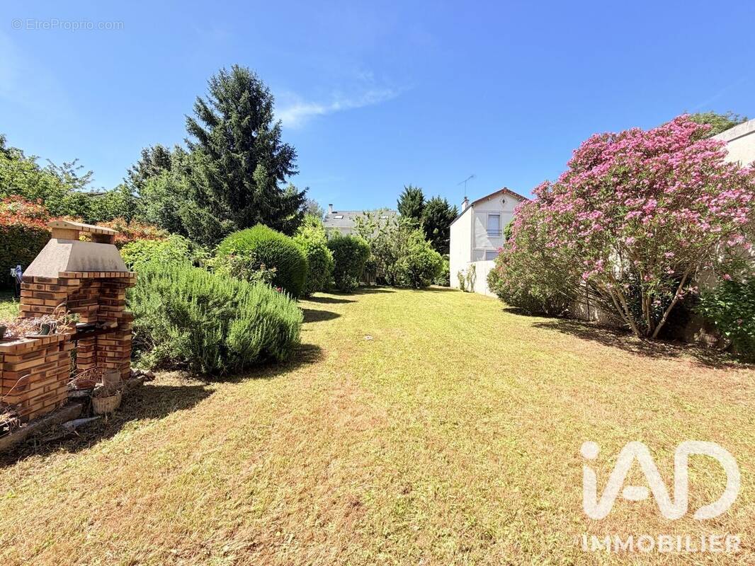 Photo 1 - Maison à VILLEJUIF