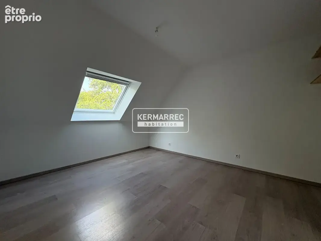 Maison  6 pièce(s) - 4 chambres - photo 10
