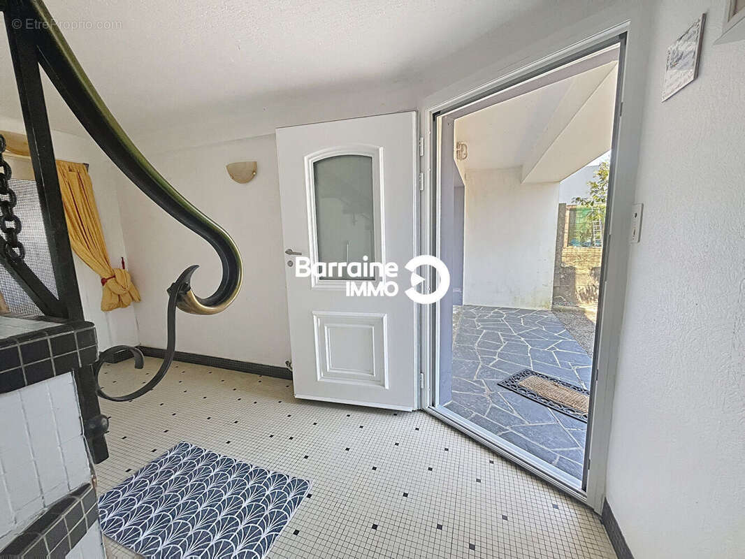 Maison à CAMARET-SUR-MER