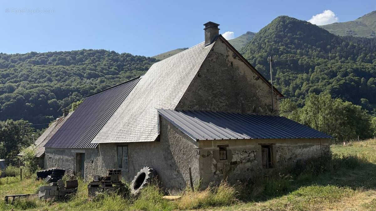 Maison à CAMPAN