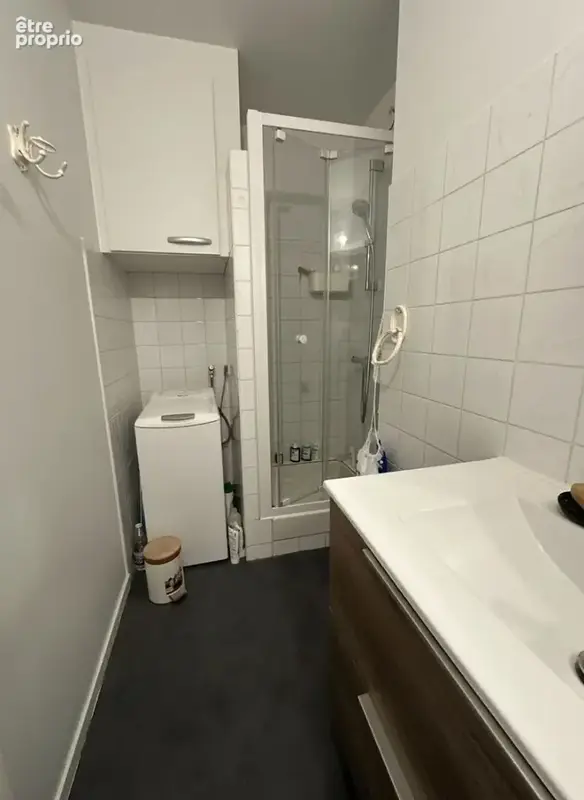 Appartement à vendre 2 pièces, centre ville, 1er étage avec ascenseur, cave. - photo 5