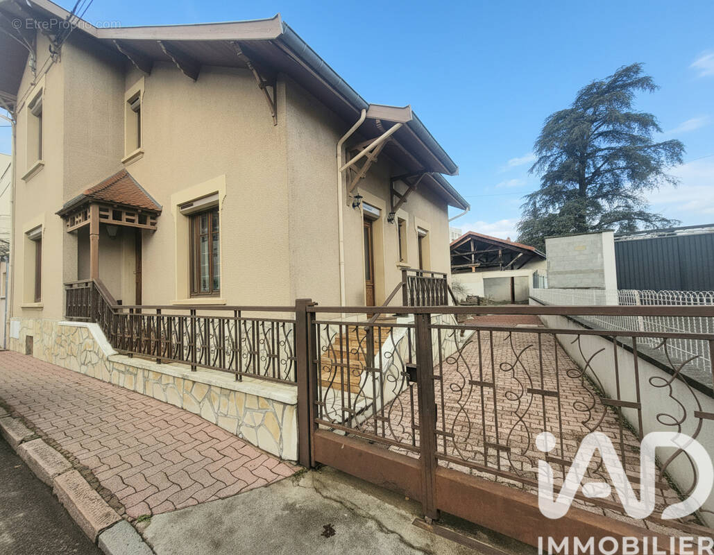 Photo 1 - Maison à LE COTEAU