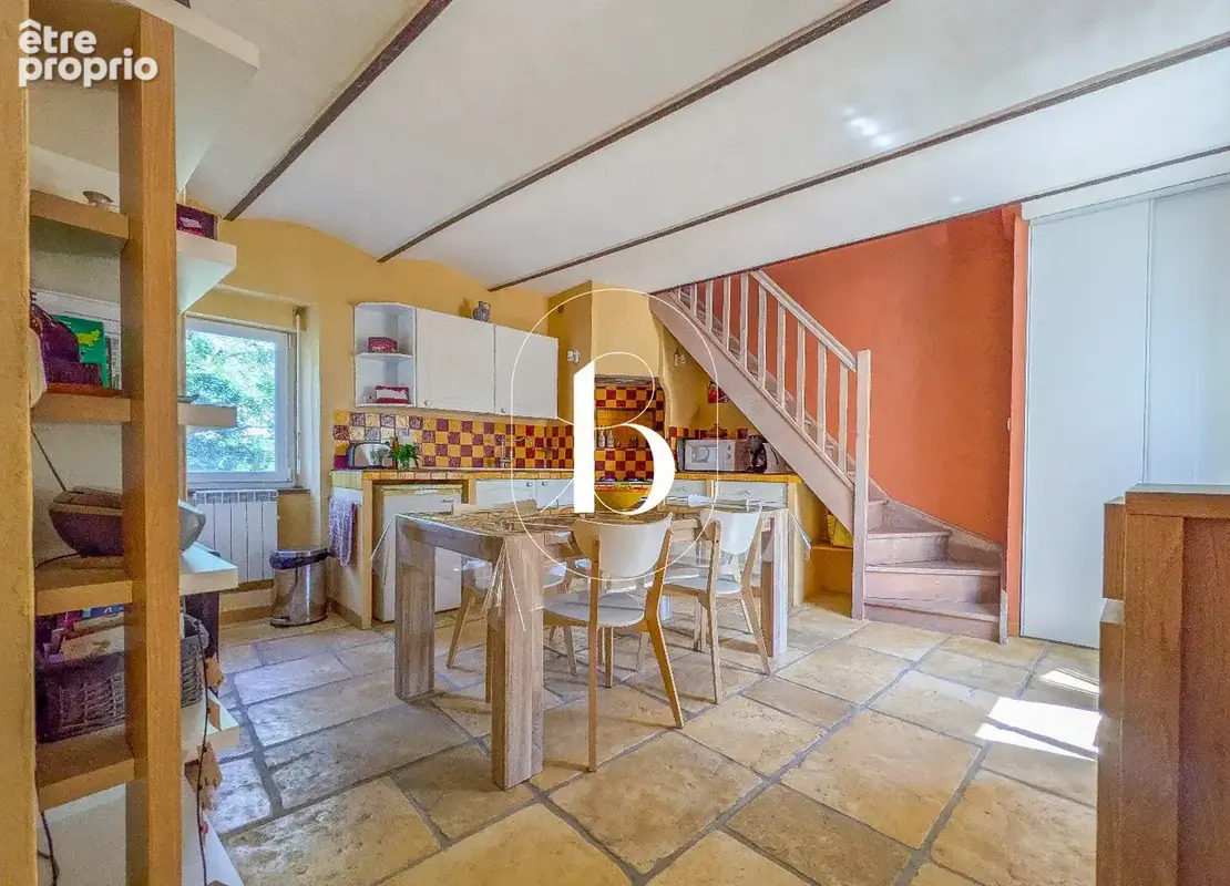 Maison 6 pièces 87 m² à vendre à Saint-Ambroix (30500) - photo 3