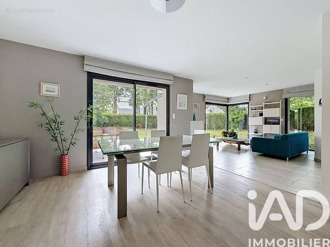 Photo 1 - Maison à LA CHAPELLE-SUR-ERDRE