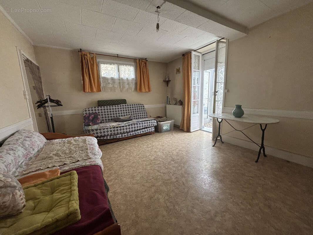 ETROCHEY ( 21) Maison de 100m2 avec petite cour proche de CHATILLON SUR SEINE ( 21) Accès par A5 et A7 - photo 6