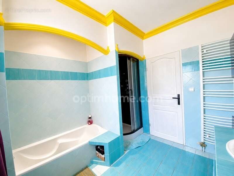 Maison de caractère 5 pièces avec piscine à DOUZAINS (47330) - photo 11