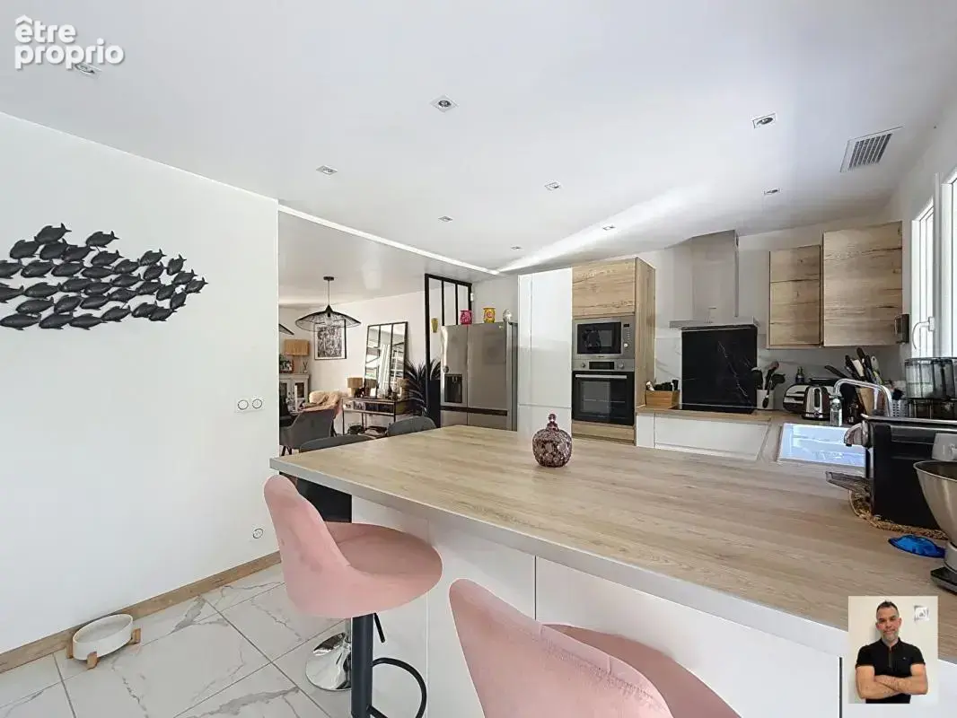 Maison Gareoult 5 pièce(s) 155 m2 - photo 10