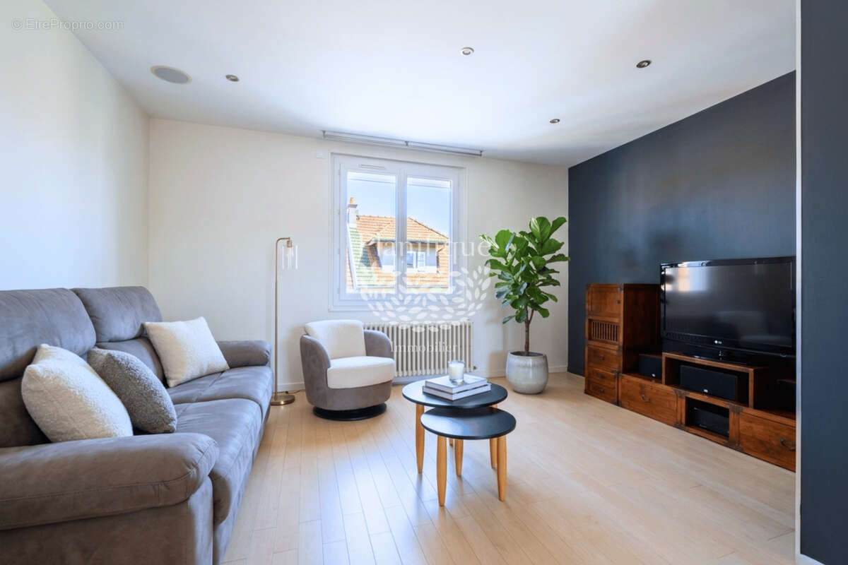 Appartement à MEYTHET
