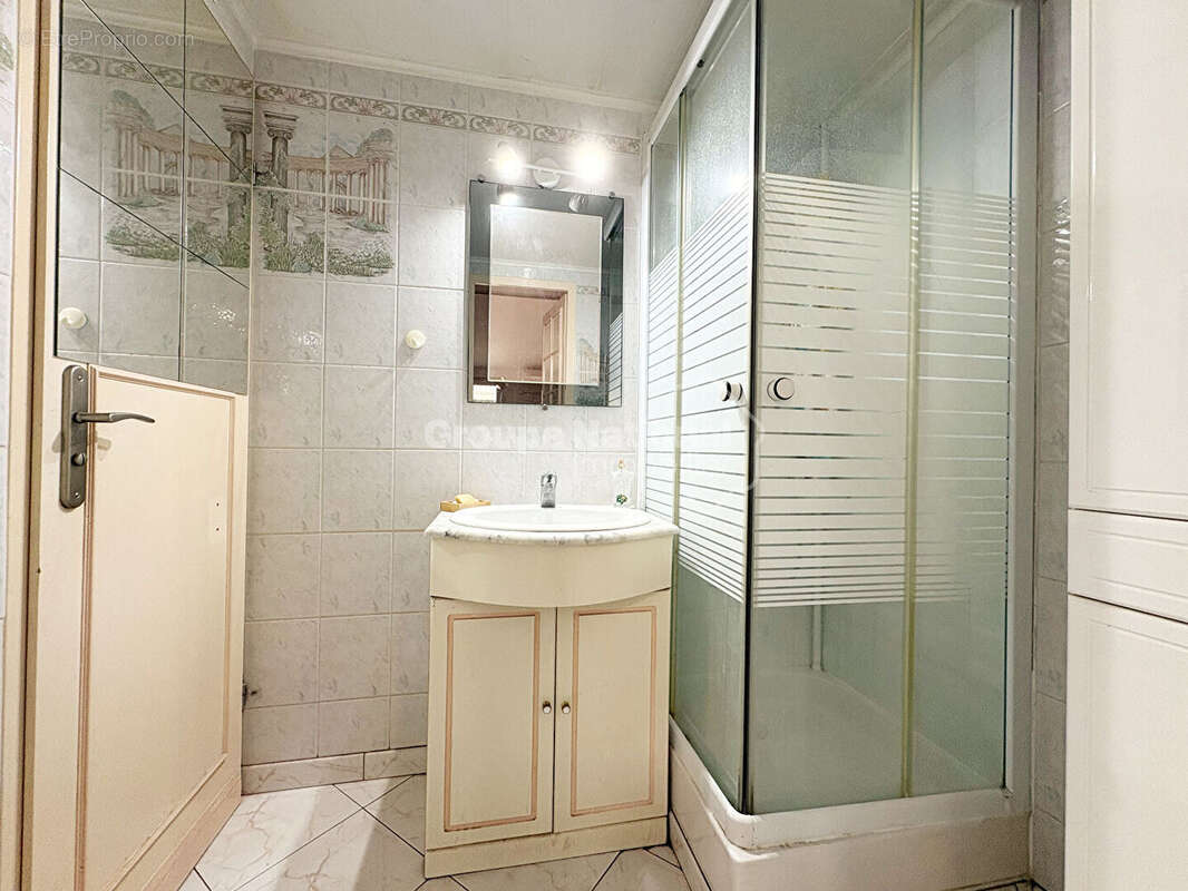 Appartement T2 avec jardin privatif  - Résidence avec piscine - Eyguières - photo 10