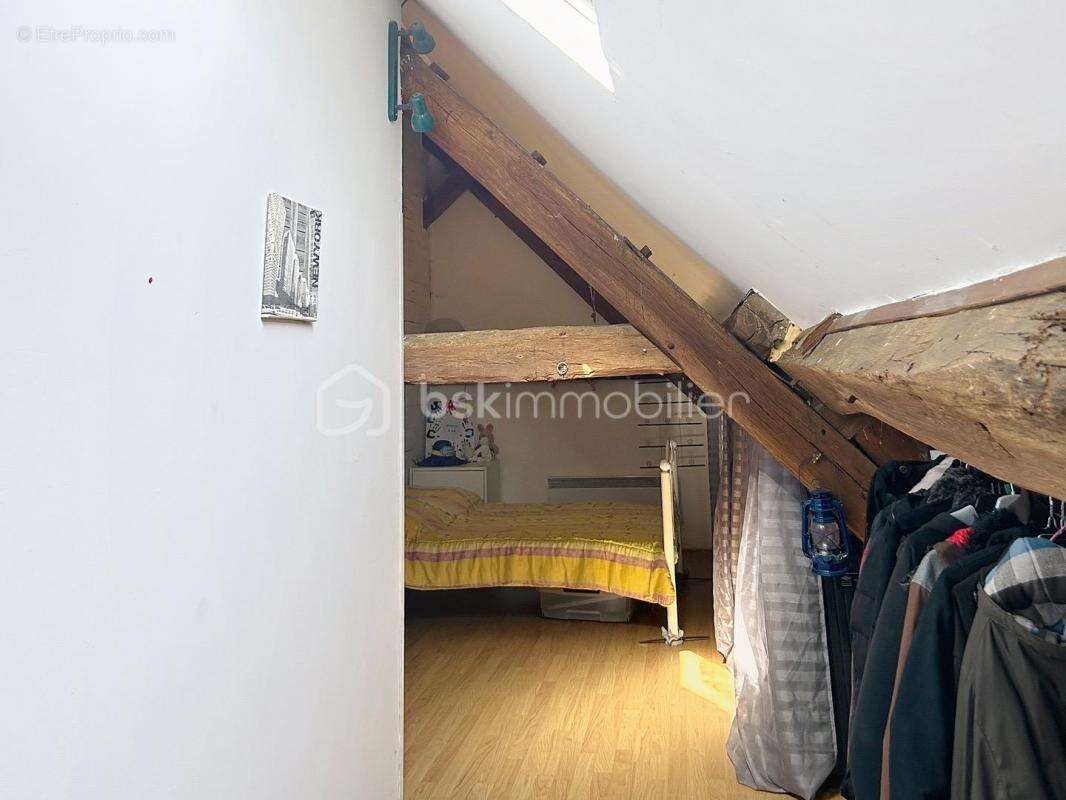 Maison à OZOUER-LE-VOULGIS