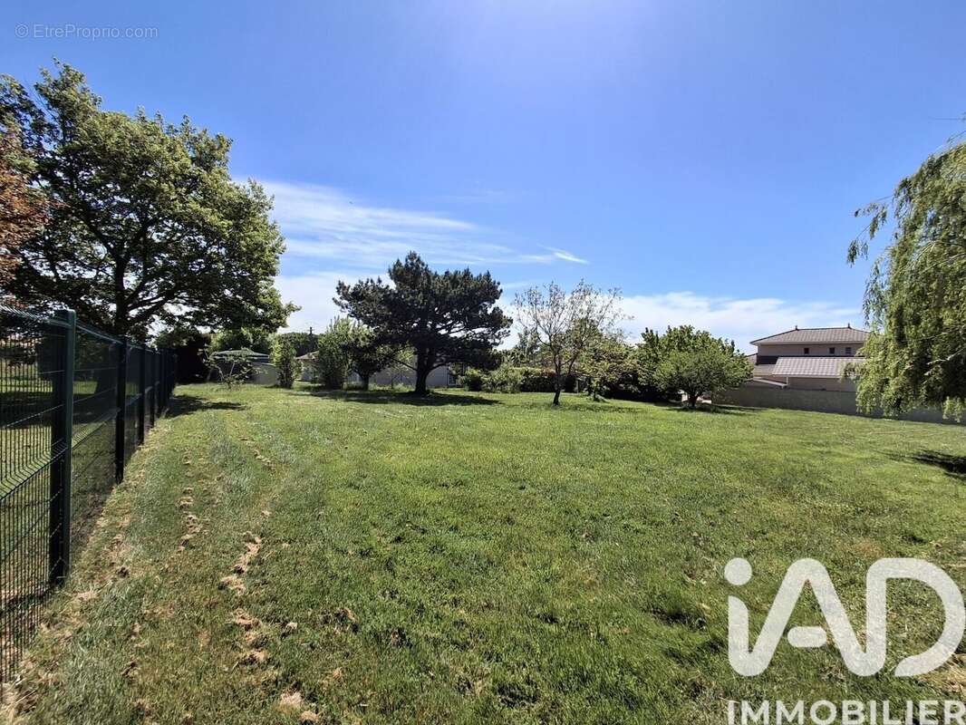 Photo 6 - Terrain à MOISSIEU-SUR-DOLON