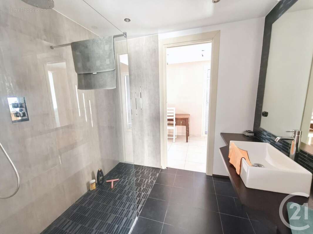 Maison à SAINTE-AGNES