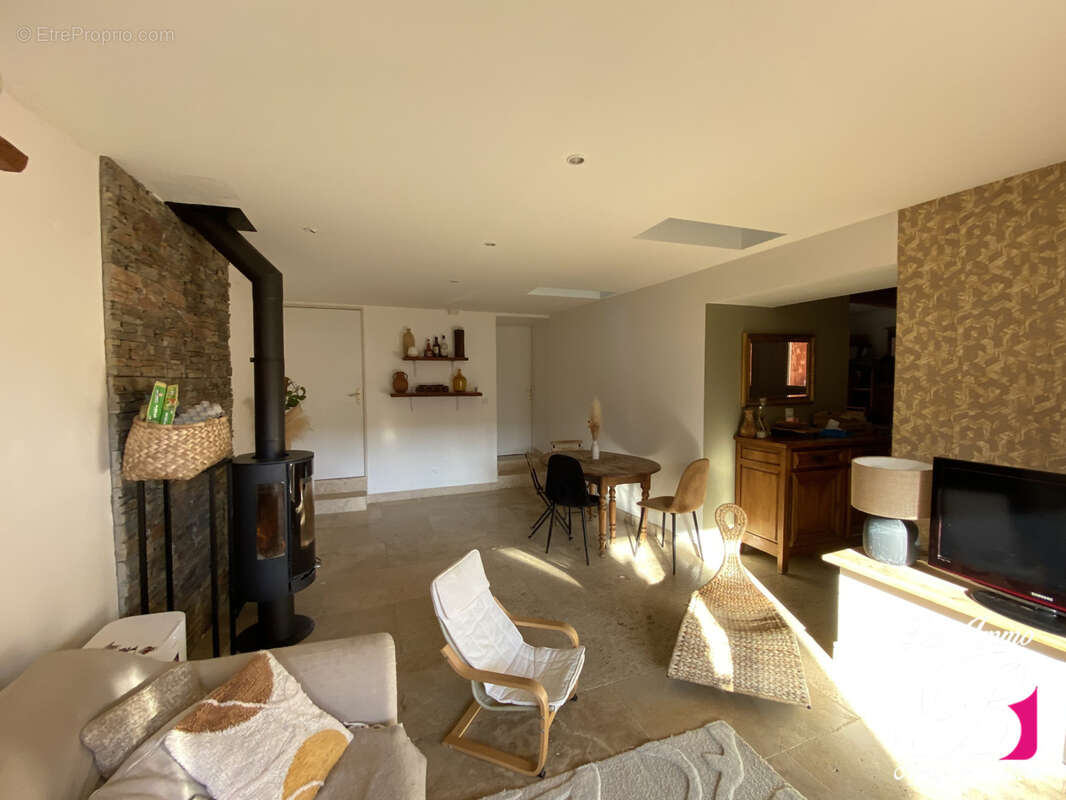 Maison à BRESSOLLES