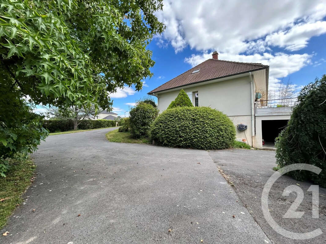 Maison à VAL-DE-VESLE