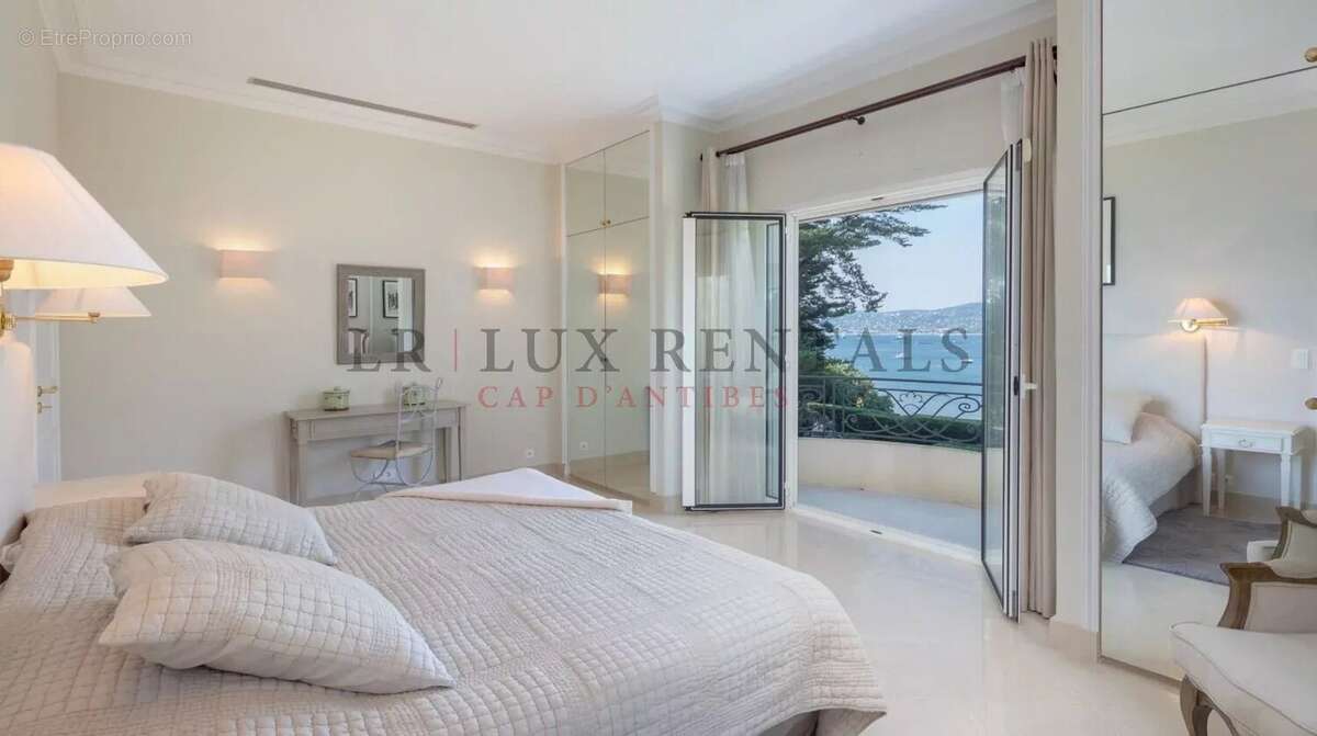 Maison à ANTIBES