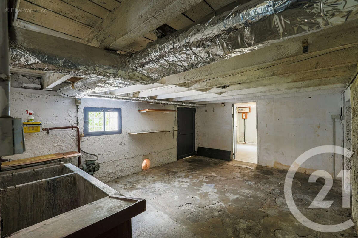 Maison à SAINT-EGREVE