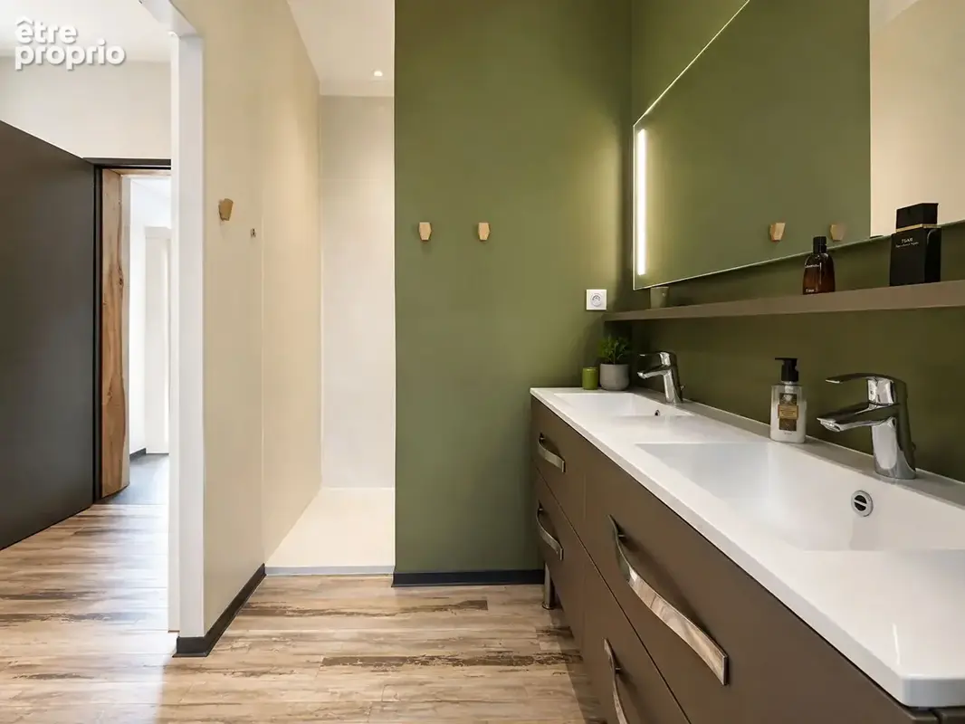 CENTRE VILLE - Maison contemporaine avec garage & piscine - photo 9