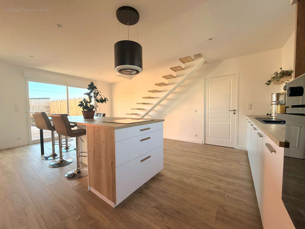 Maison à LE LOROUX-BOTTEREAU