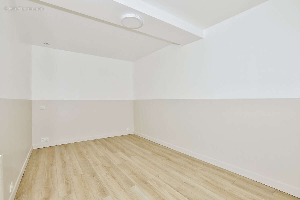 Appartement à COLOMBES