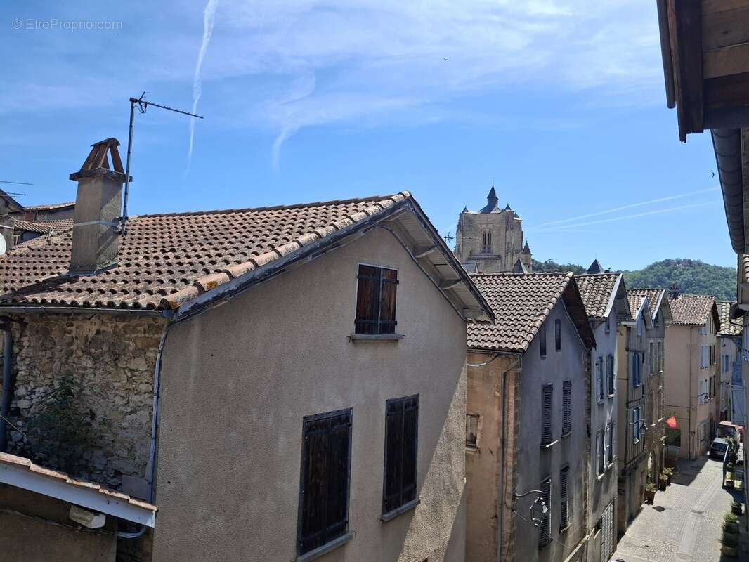 Maison à VILLEFRANCHE-DE-ROUERGUE
