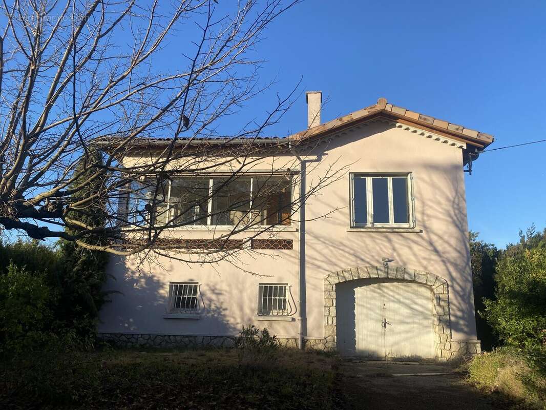 Maison à ROMANS-SUR-ISERE