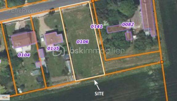 Terrain à COULMIERS