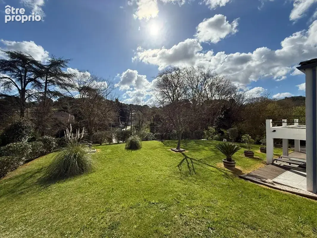 Maison 141 m² avec véranda chauffée piscine studio indépendant et grand terrain sans vis à vis secteur calme - photo 5