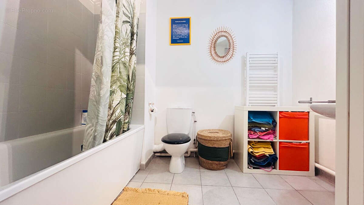 Appartement à MARSEILLE-15E