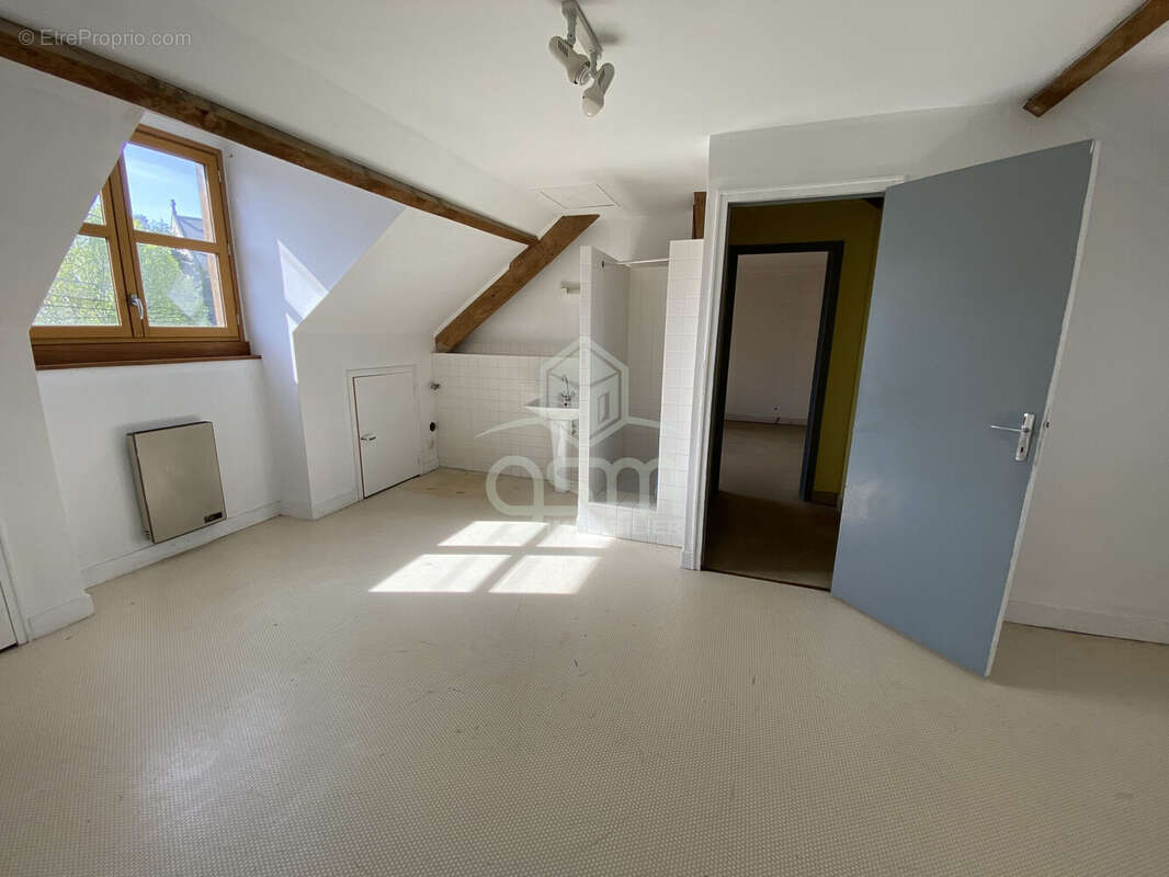 Maison à SAINTE-MAURE-DE-TOURAINE