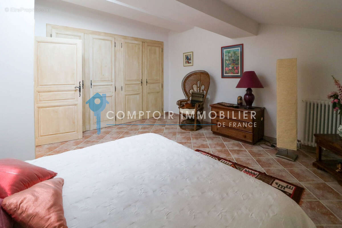 Maison à QUISSAC
