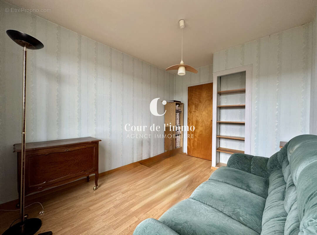 Maison à CRANVES-SALES