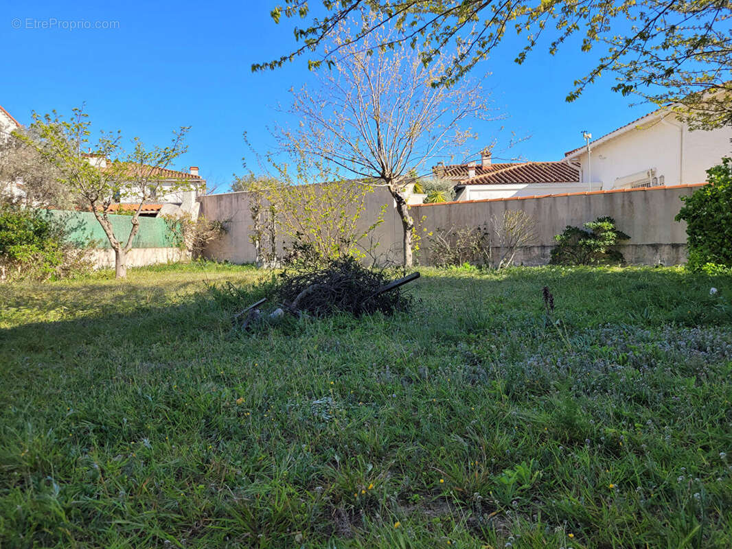 Canet maison T6 à 600 mètre de la mer sur terrain de 532 m² - photo 6