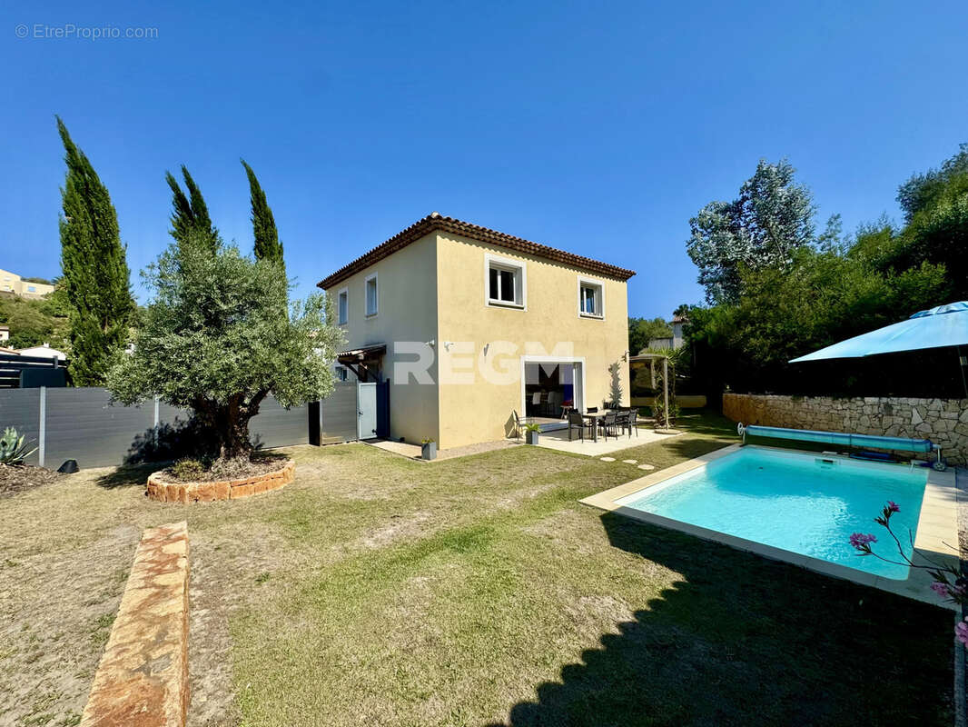Maison à PEGOMAS