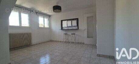 Photo 2 - Appartement à RIS-ORANGIS