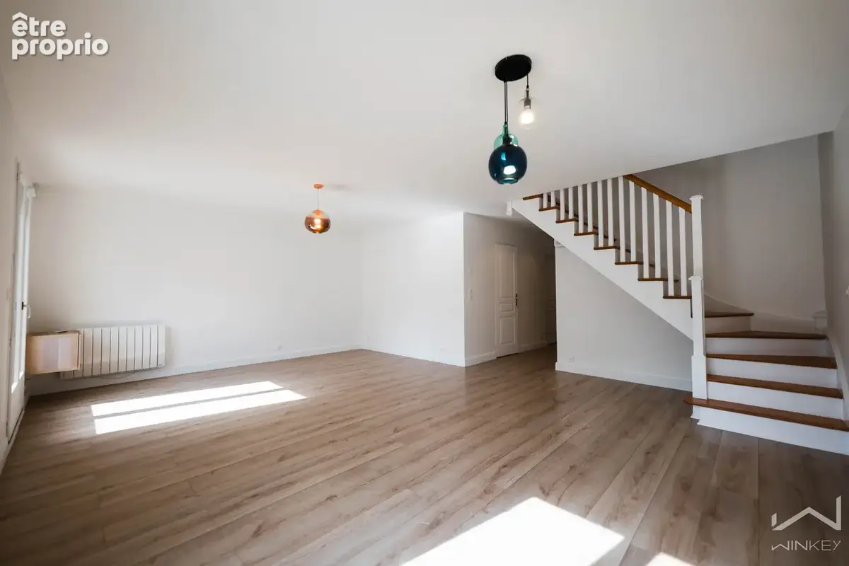 Serris (Val d'Europe / RER A) - Maison 120 m2 - 4 chambres - jardin/terrasse - photo 3