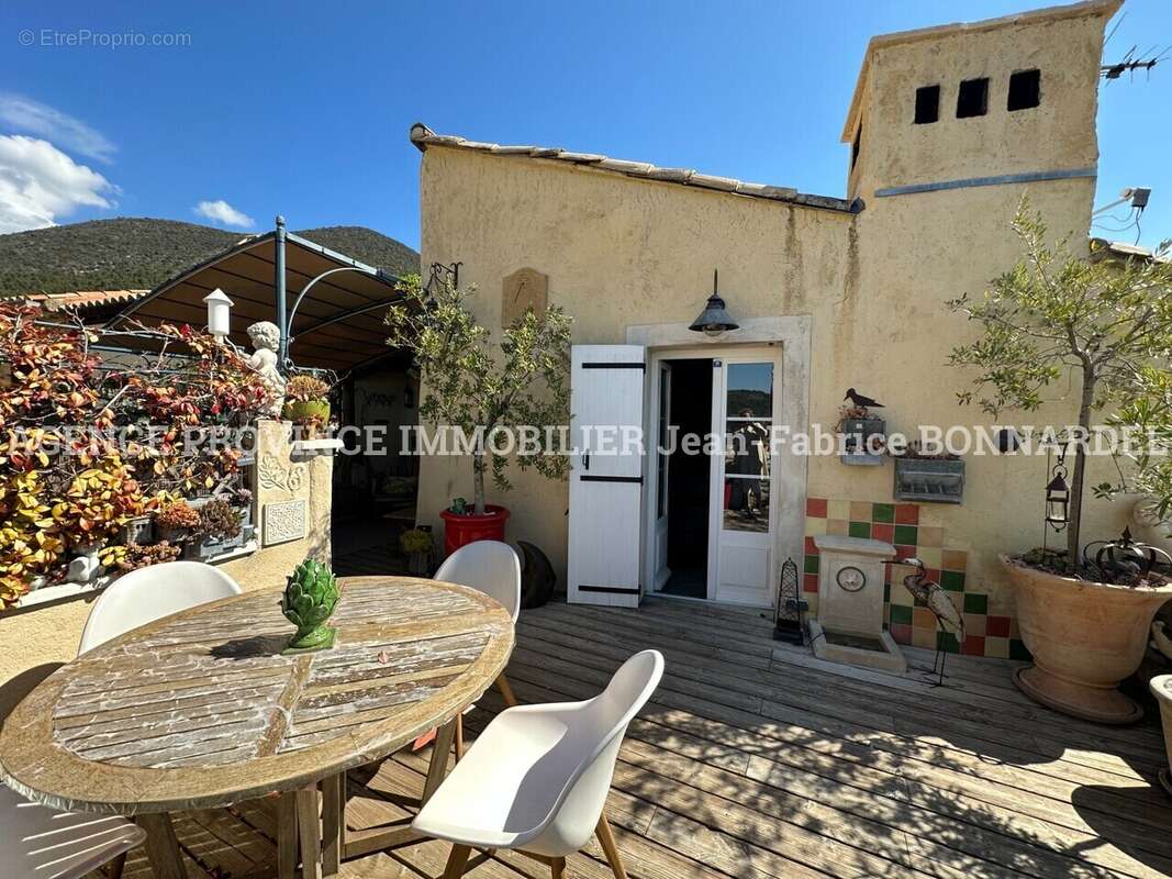 Maison à ROCHEBRUNE