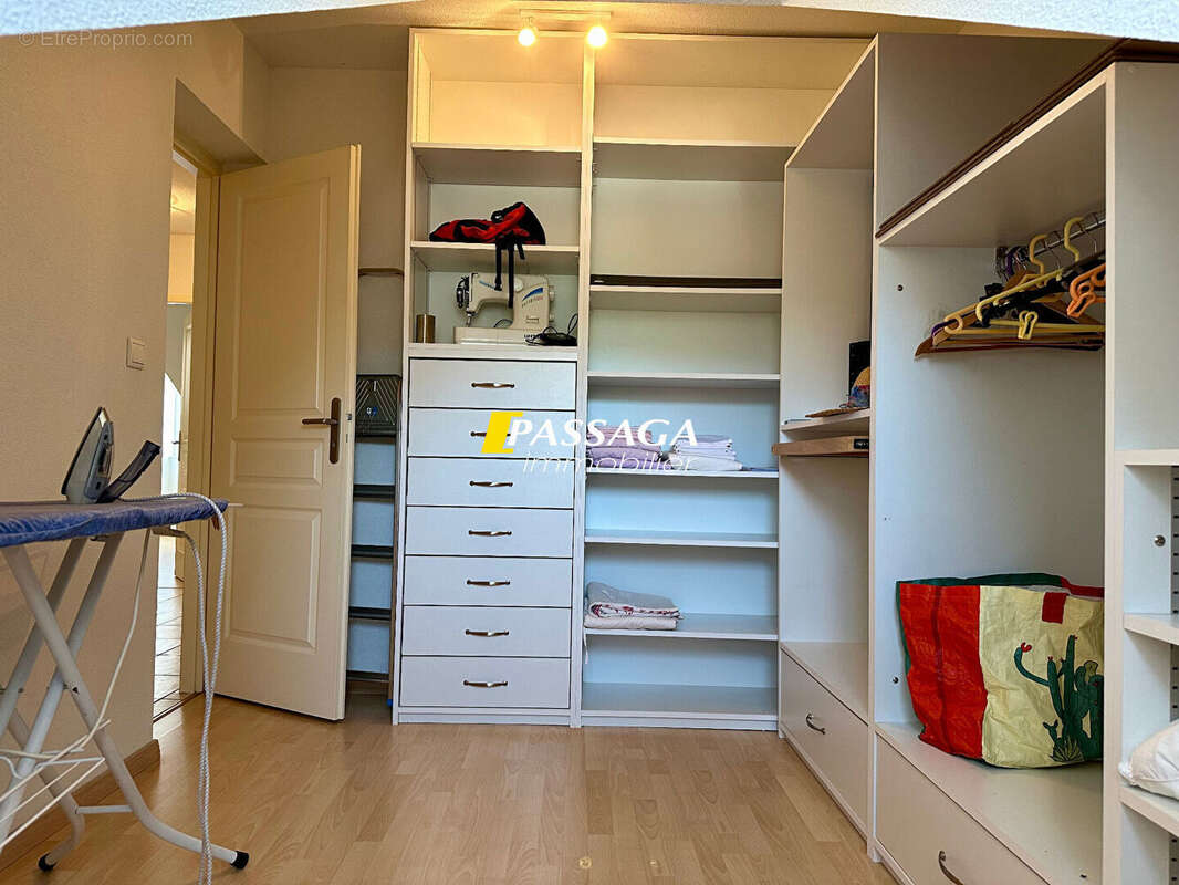 Appartement à SAINT-GENIEZ-D&#039;OLT