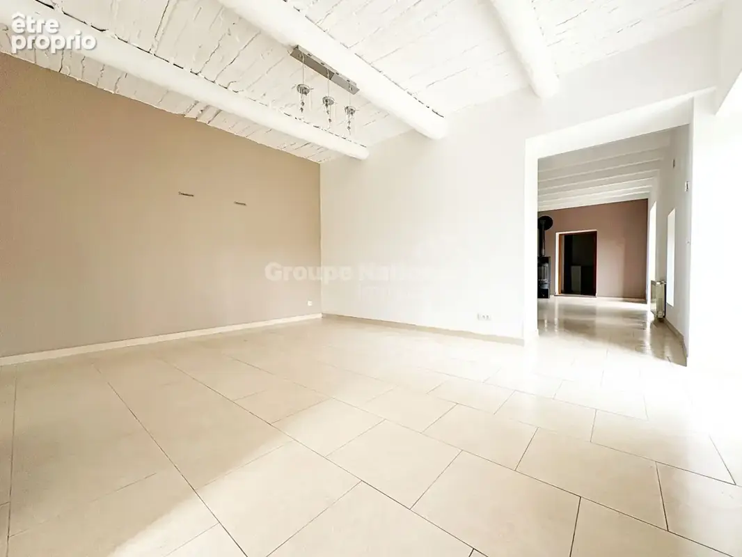Grans: magnifique mas en pierre de 130 m2- 5 pièces - Terrain 2 600 m² - photo 7