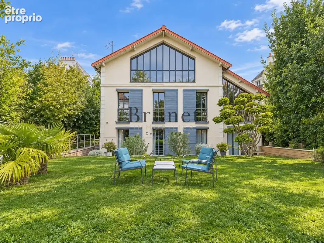 Maison à SAINT-MAUR-DES-FOSSES