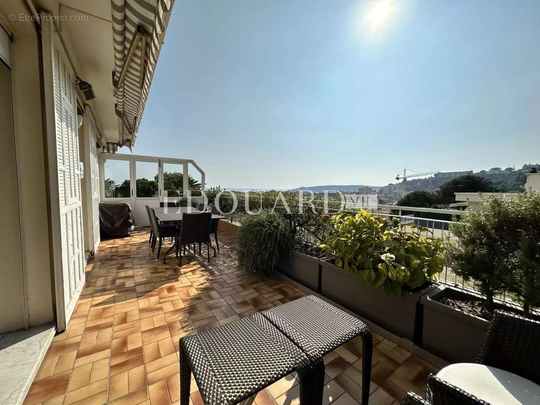 Appartement à MENTON