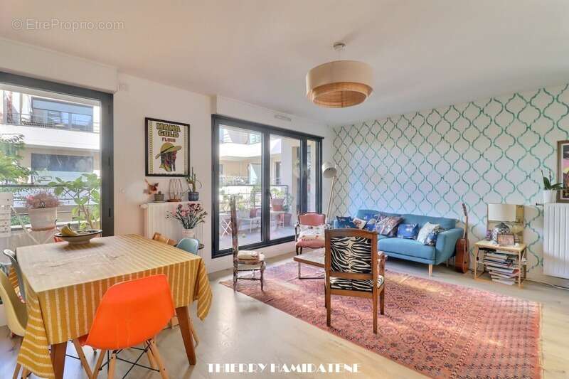 Appartement à COLOMBES