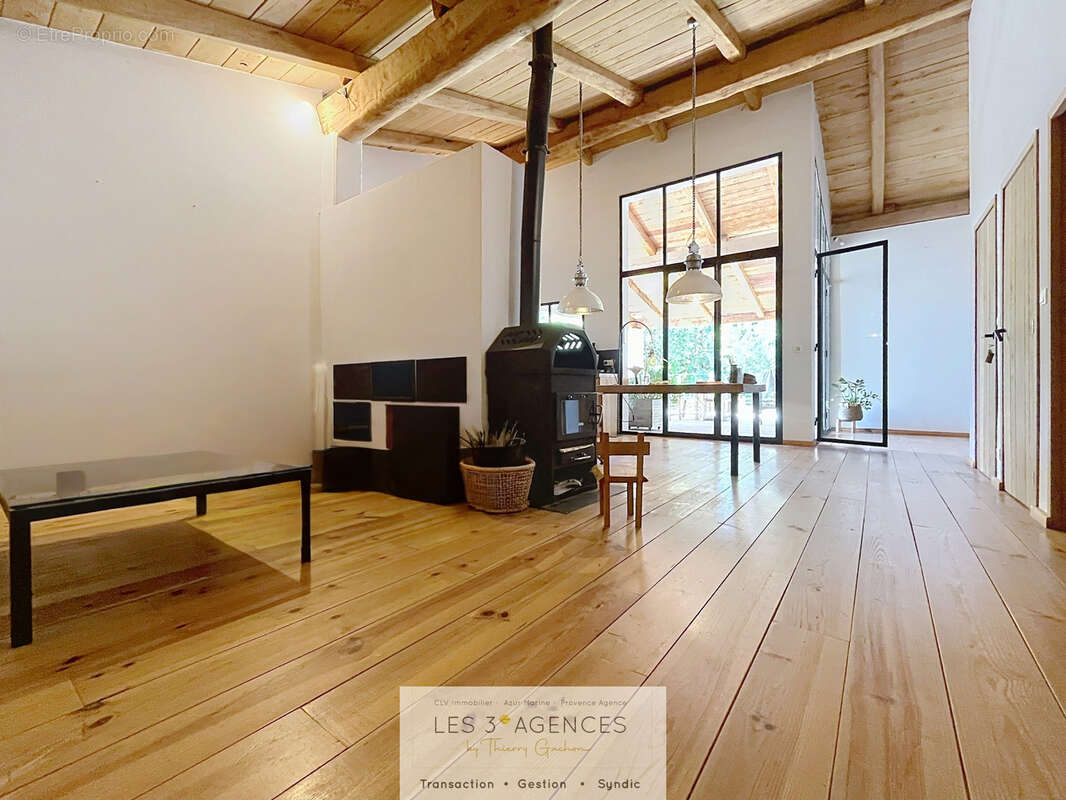 Maison à LA MOLE