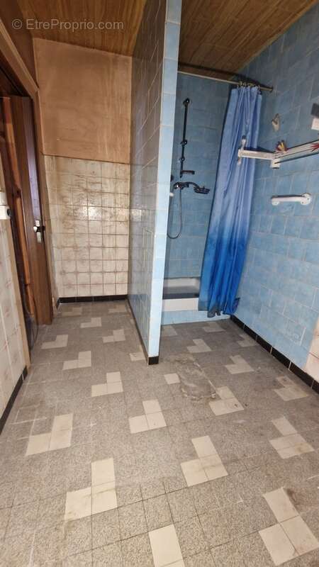 Maison à Waville F4 de 90 M2 avec jardin / parking et dépendance - photo 12
