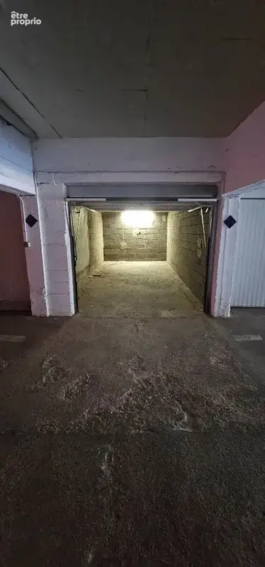 Parking 18 m² à Sete  - photo 2