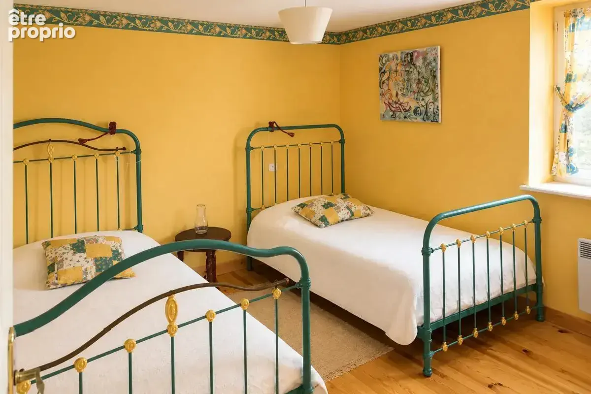 Maison de 8 pièces de 257 m² à Teillet - photo 7