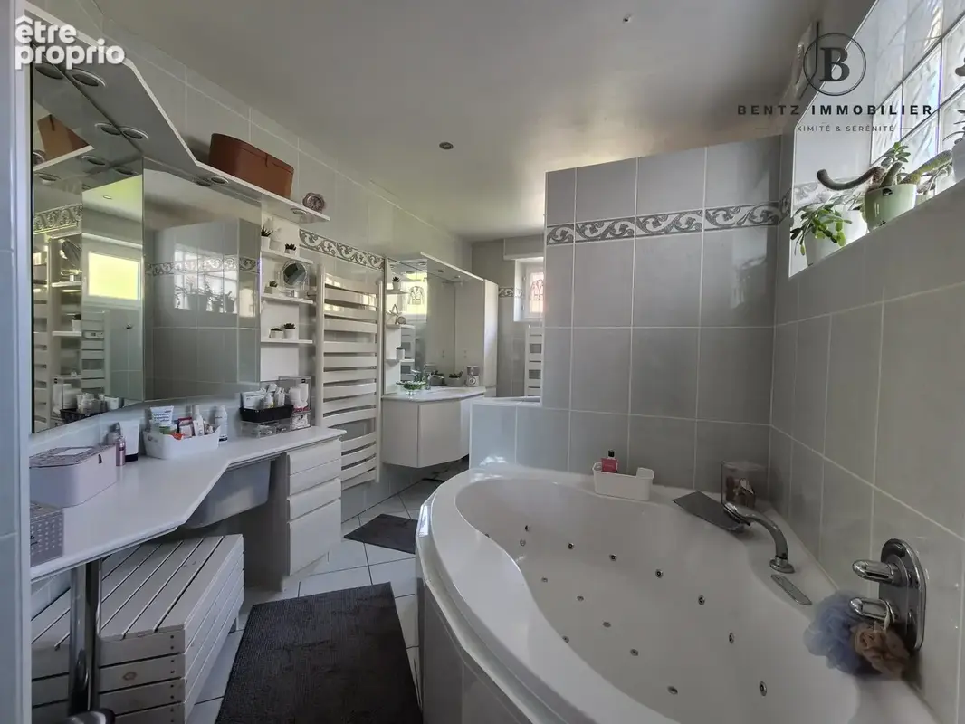 SDB baigne et douche