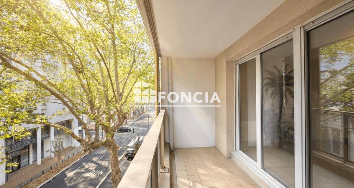 Appartement à LYON-3E