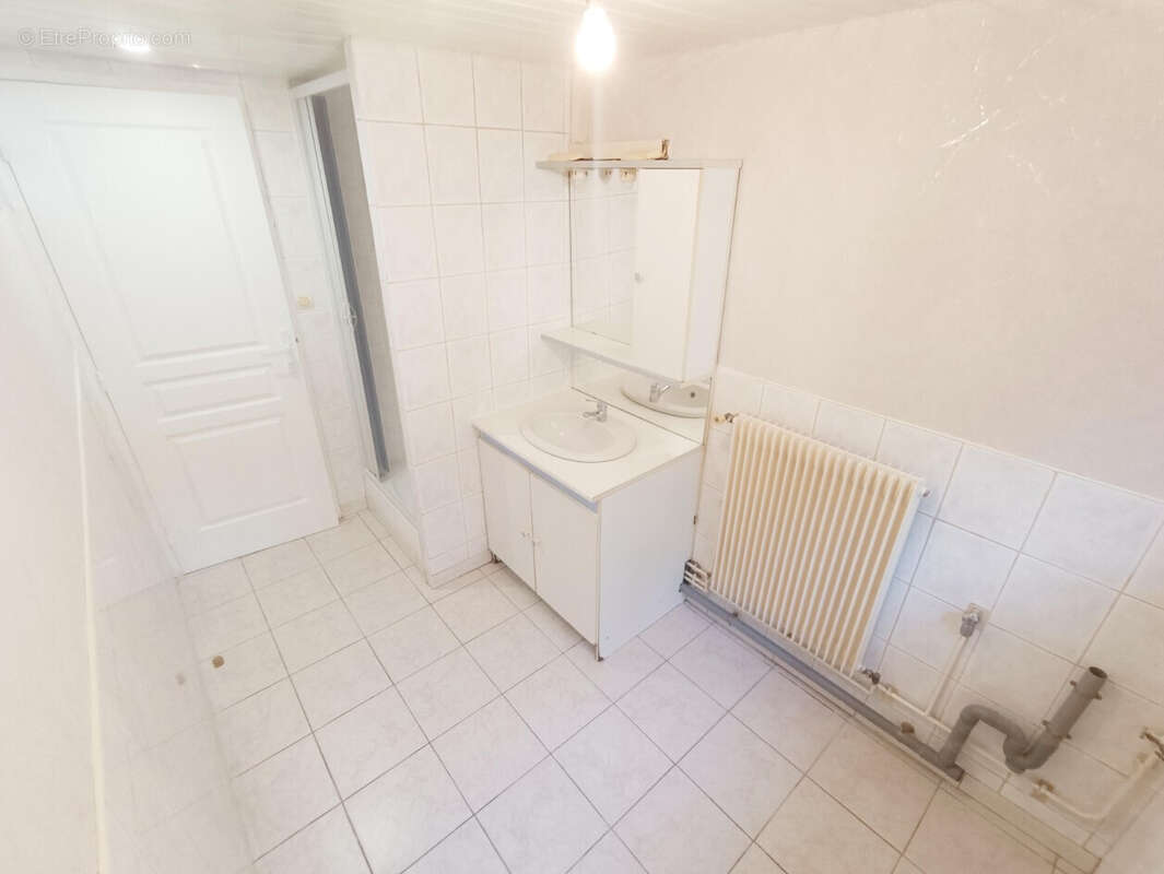 Maison 2 Chambres et jardin quartier St-Maurice - photo 6