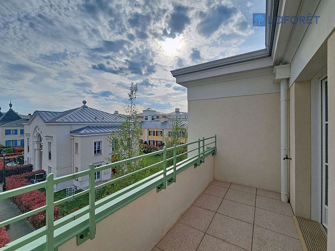 Appartement à SERRIS